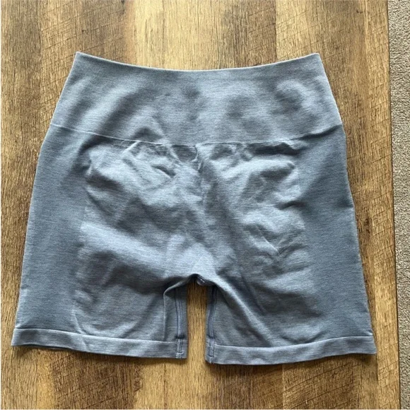 Alphalete Amplify Shorts - Picture 3 of 4